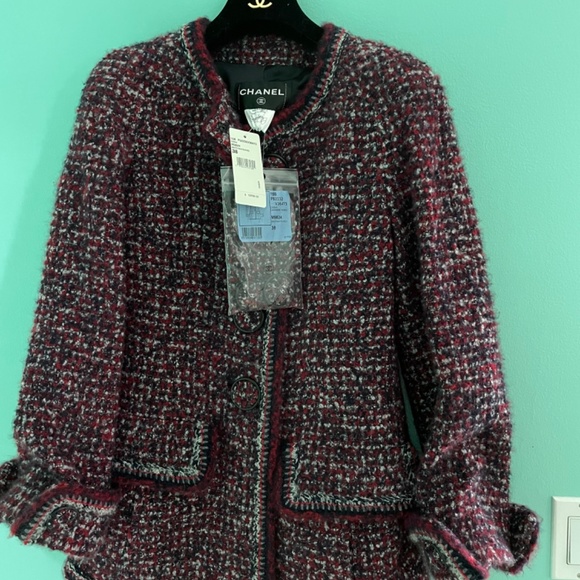 Authentic coco Chanel jacket - Picture 2 of 3